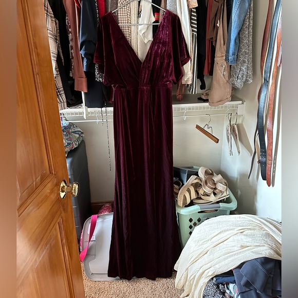 Gwen Velvet Dress from REVELRY NWT - Picture 2 of 3